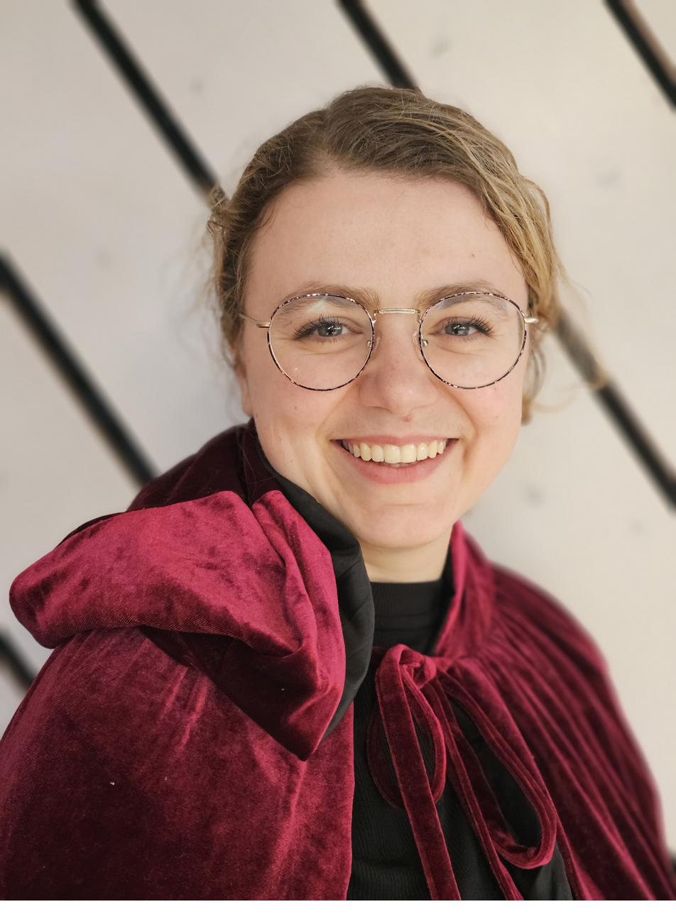 Mélia Novello en costume