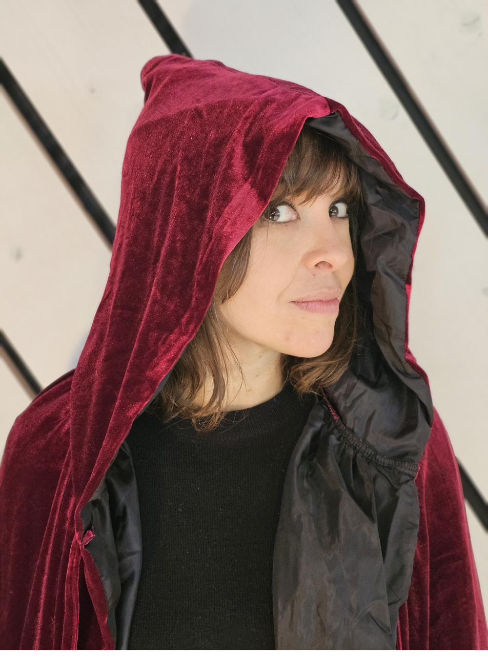 Sabrina Frosio en costume